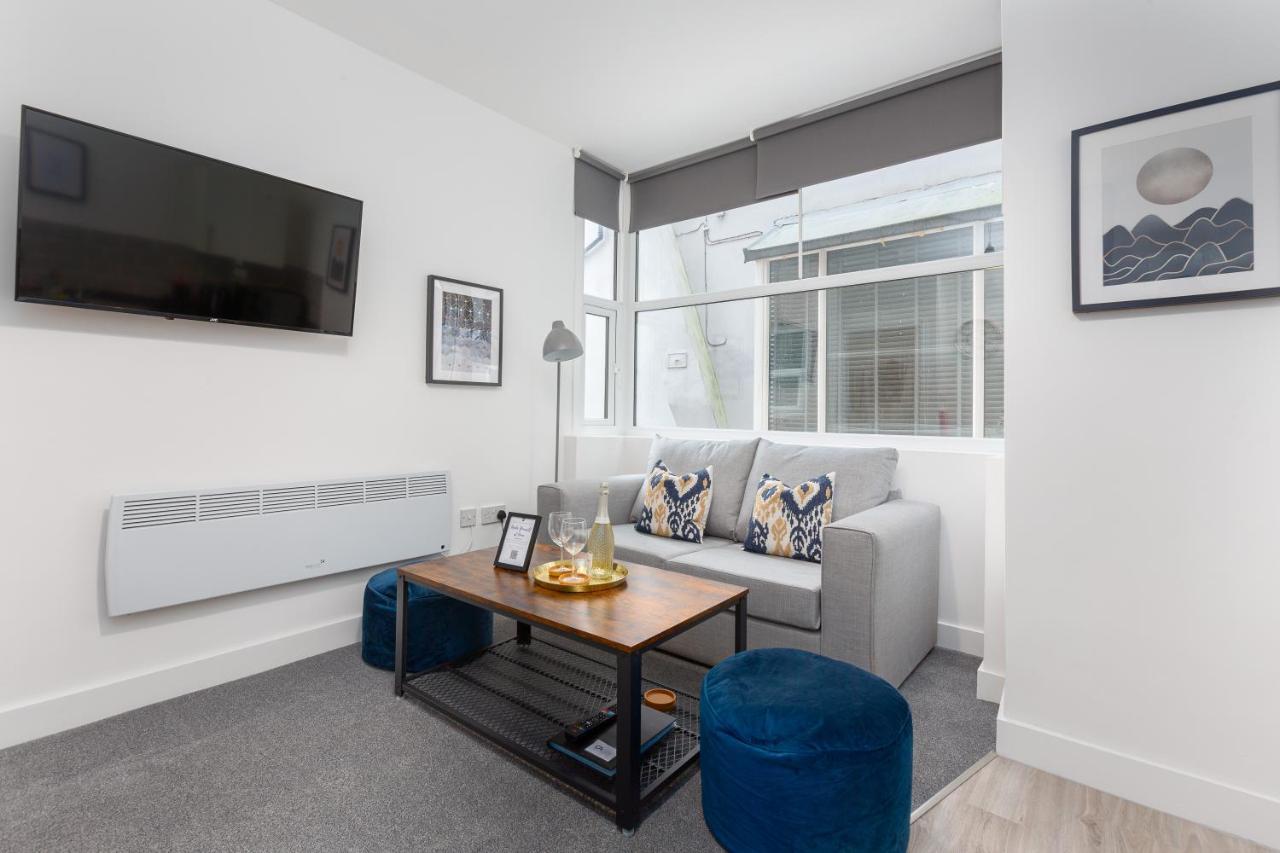 Charles Alexander Short Stay - Charnley House Apartments Blackpool Kültér fotó