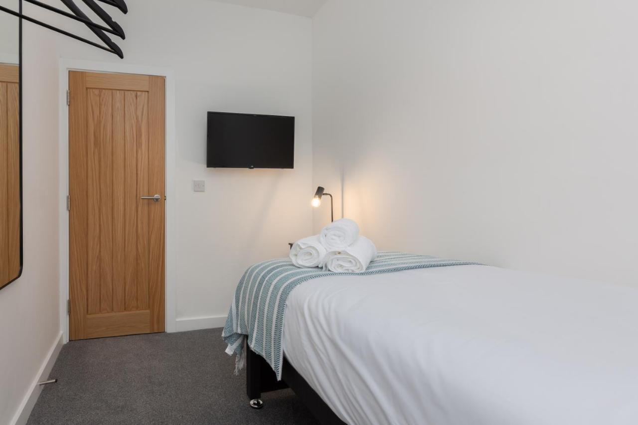 Charles Alexander Short Stay - Charnley House Apartments Blackpool Kültér fotó