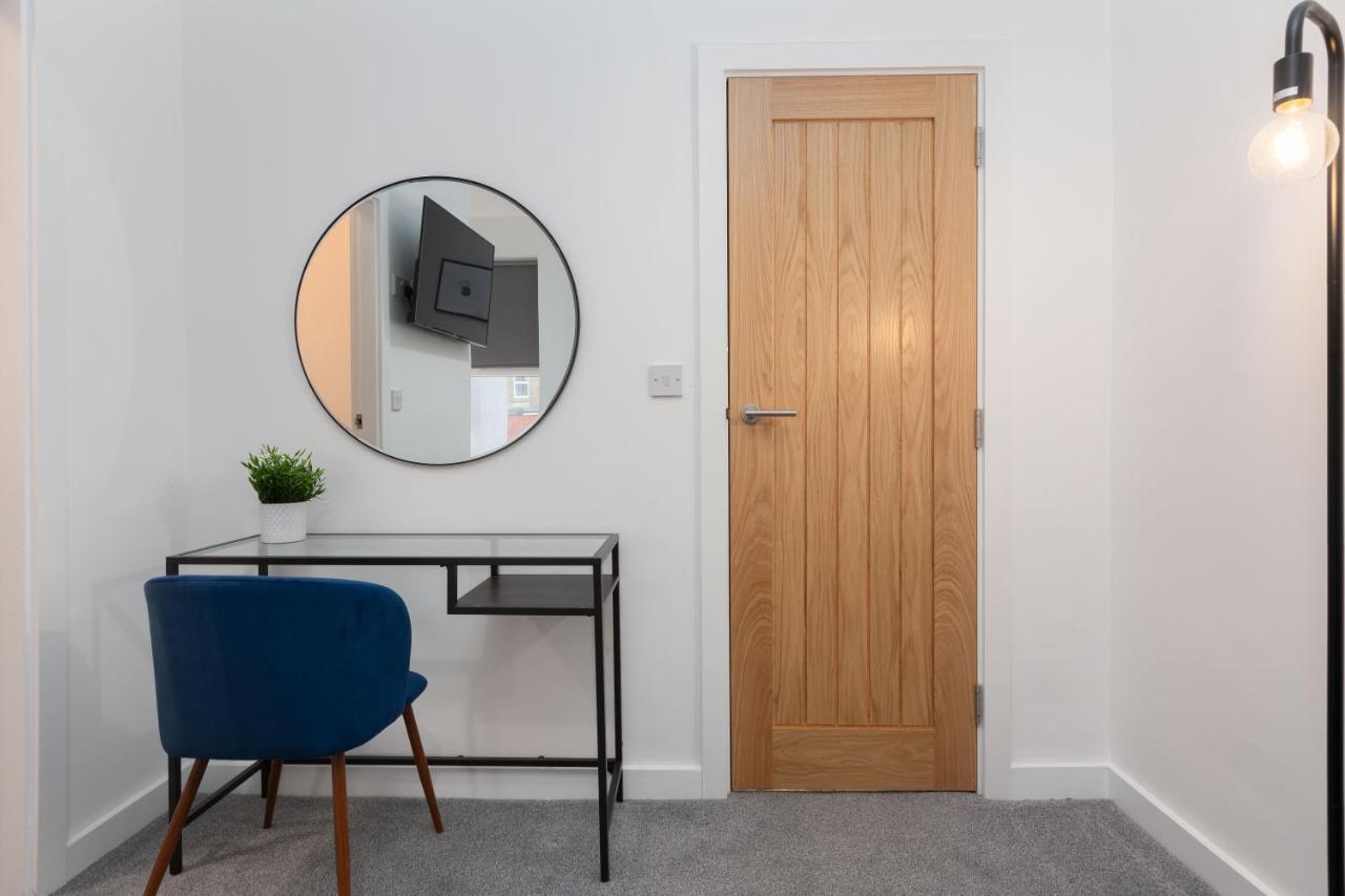Charles Alexander Short Stay - Charnley House Apartments Blackpool Kültér fotó
