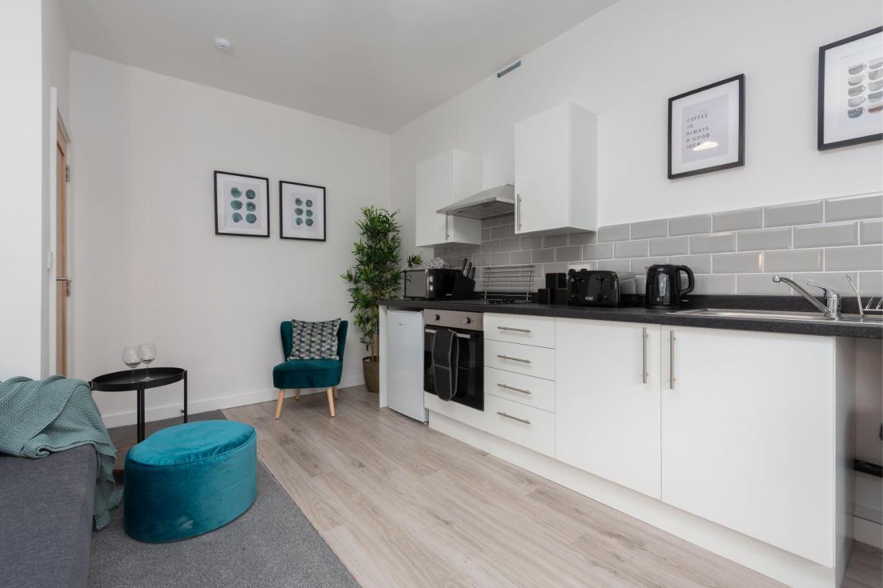 Charles Alexander Short Stay - Charnley House Apartments Blackpool Kültér fotó
