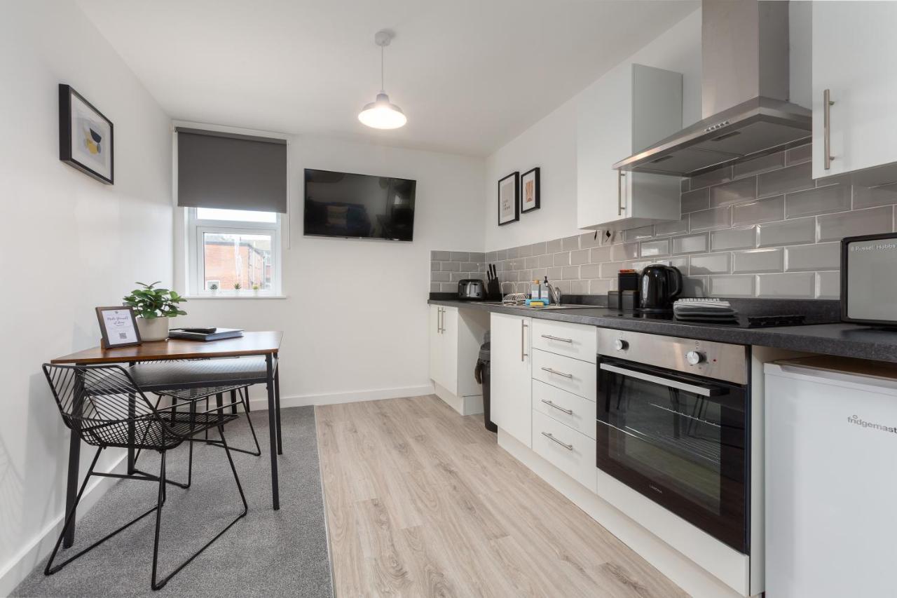 Charles Alexander Short Stay - Charnley House Apartments Blackpool Kültér fotó