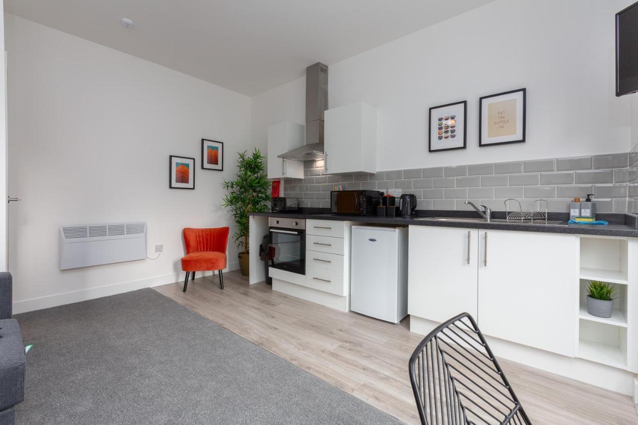 Charles Alexander Short Stay - Charnley House Apartments Blackpool Kültér fotó