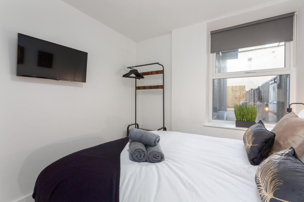 Charles Alexander Short Stay - Charnley House Apartments Blackpool Kültér fotó