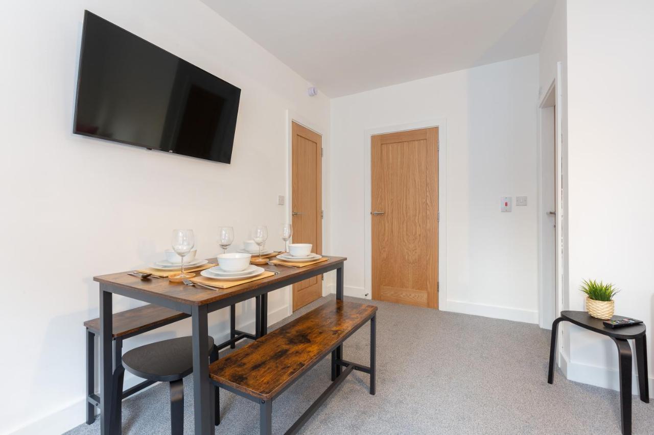 Charles Alexander Short Stay - Charnley House Apartments Blackpool Kültér fotó